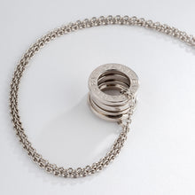Charger l'image dans la galerie, Collier de la maison Bvlgari, collection B.Zero1 en or gris