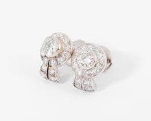 Charger l'image dans la galerie, Boucles d'oreilles en diamants et platine