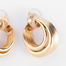 Charger l'image dans la galerie, Paire de créoles or jaune maison Van Cleef And Arpels