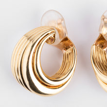 Charger l'image dans la galerie, Paire de créoles or jaune maison Van Cleef And Arpels