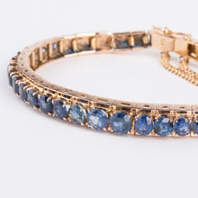 Charger l'image dans la galerie, Bracelet en or rose Napoléon III orné de saphirs