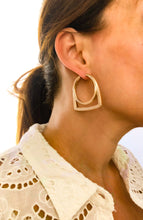 Charger l'image dans la galerie, Paire de créoles Fred Success en or jaune