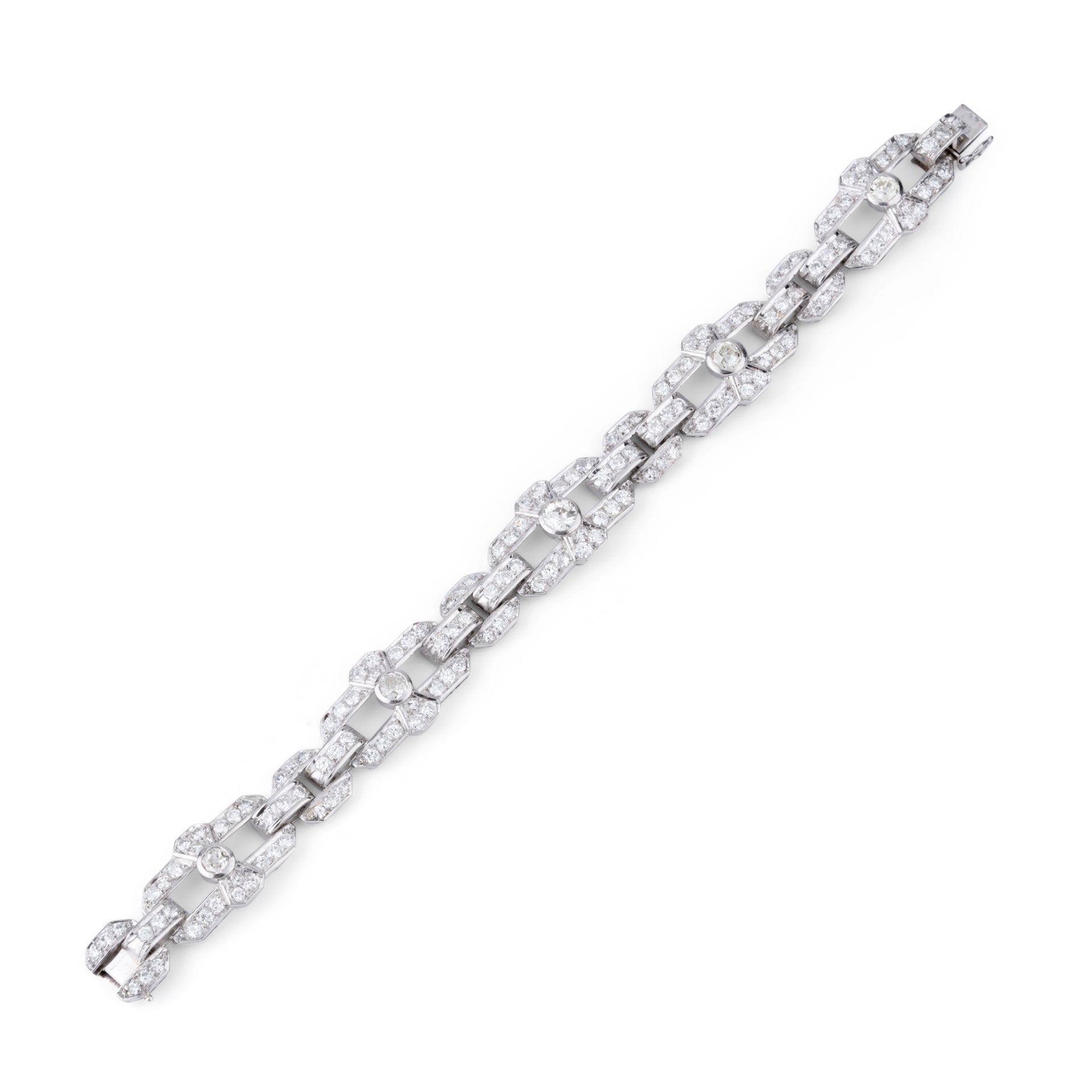 Bracelet Art Déco en platine et diamants à motifs géométriques