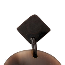 Charger l'image dans la galerie, Boucles d'oreille en corne et Argent de la Maison  Hermès
