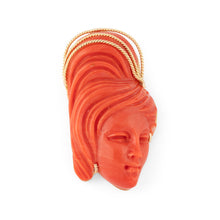 Charger l'image dans la galerie, Pendentif en corail sur or jaune,représentant une tête de femme
