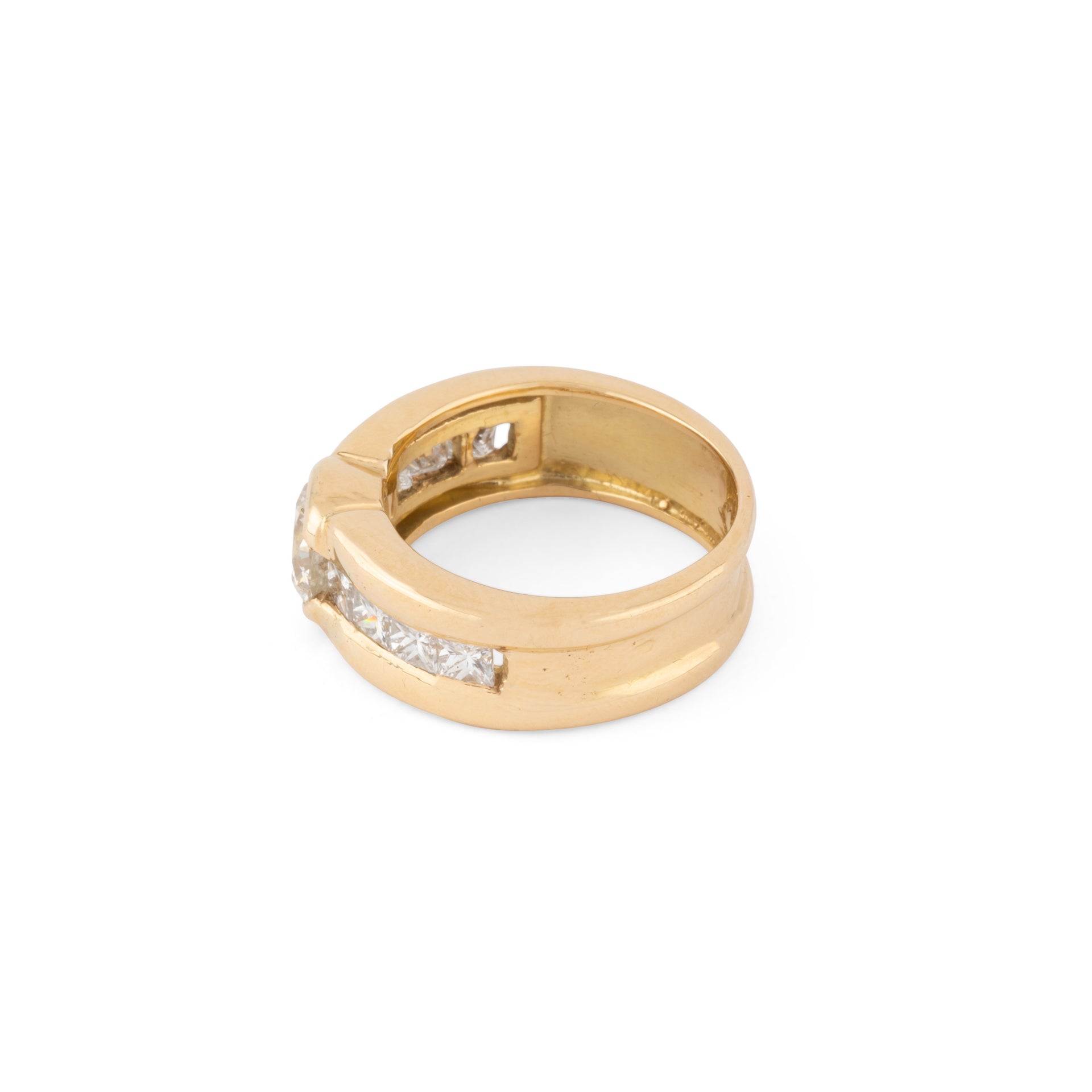 Bague solitaire ornée d'un diamant taille brillant d'environ 1,21 cts