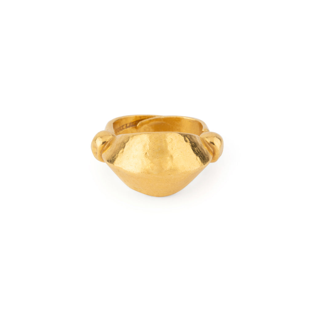 Bague martelé bombée du créateur Lalaounis