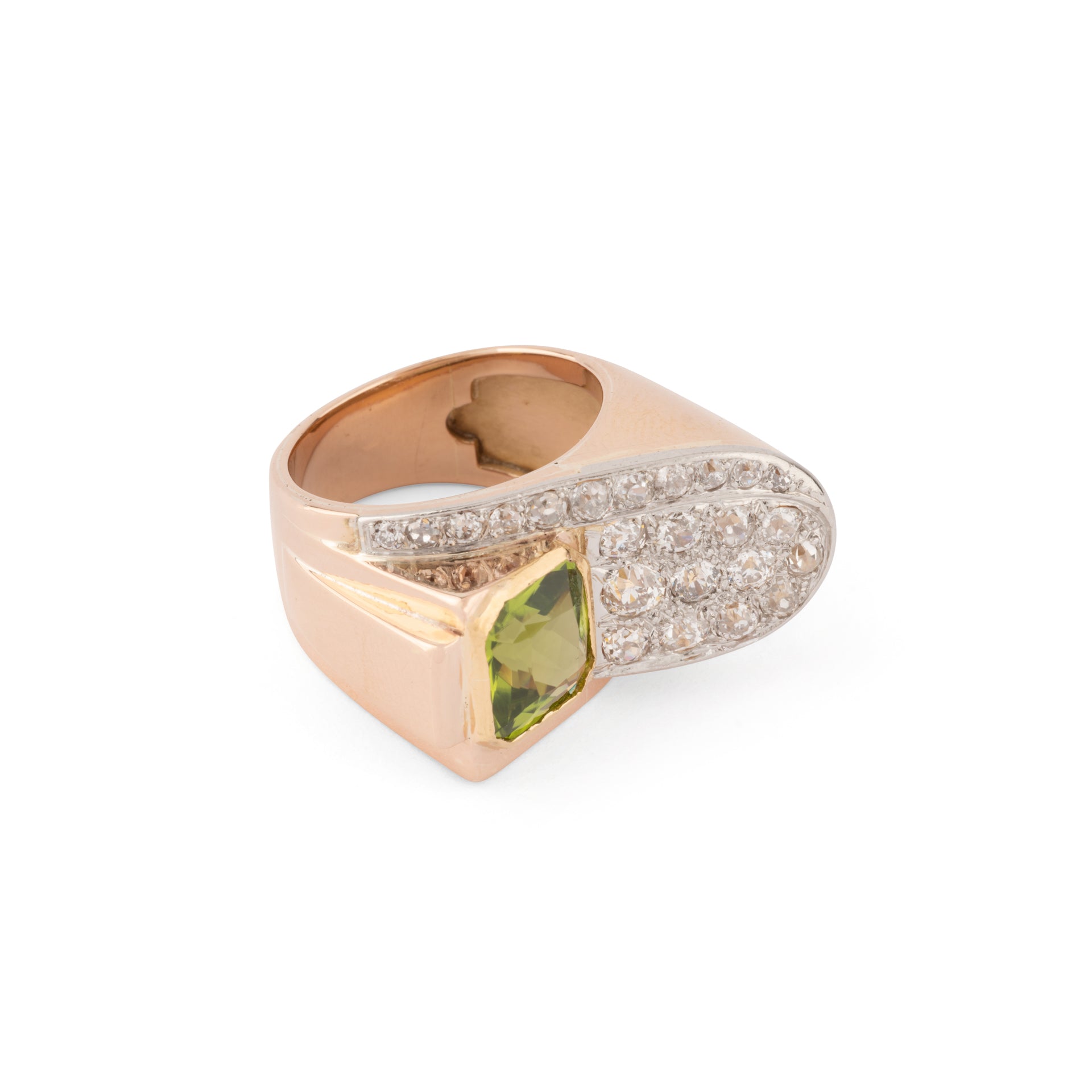 Bague tank or rose et platine en diamant et péridot
