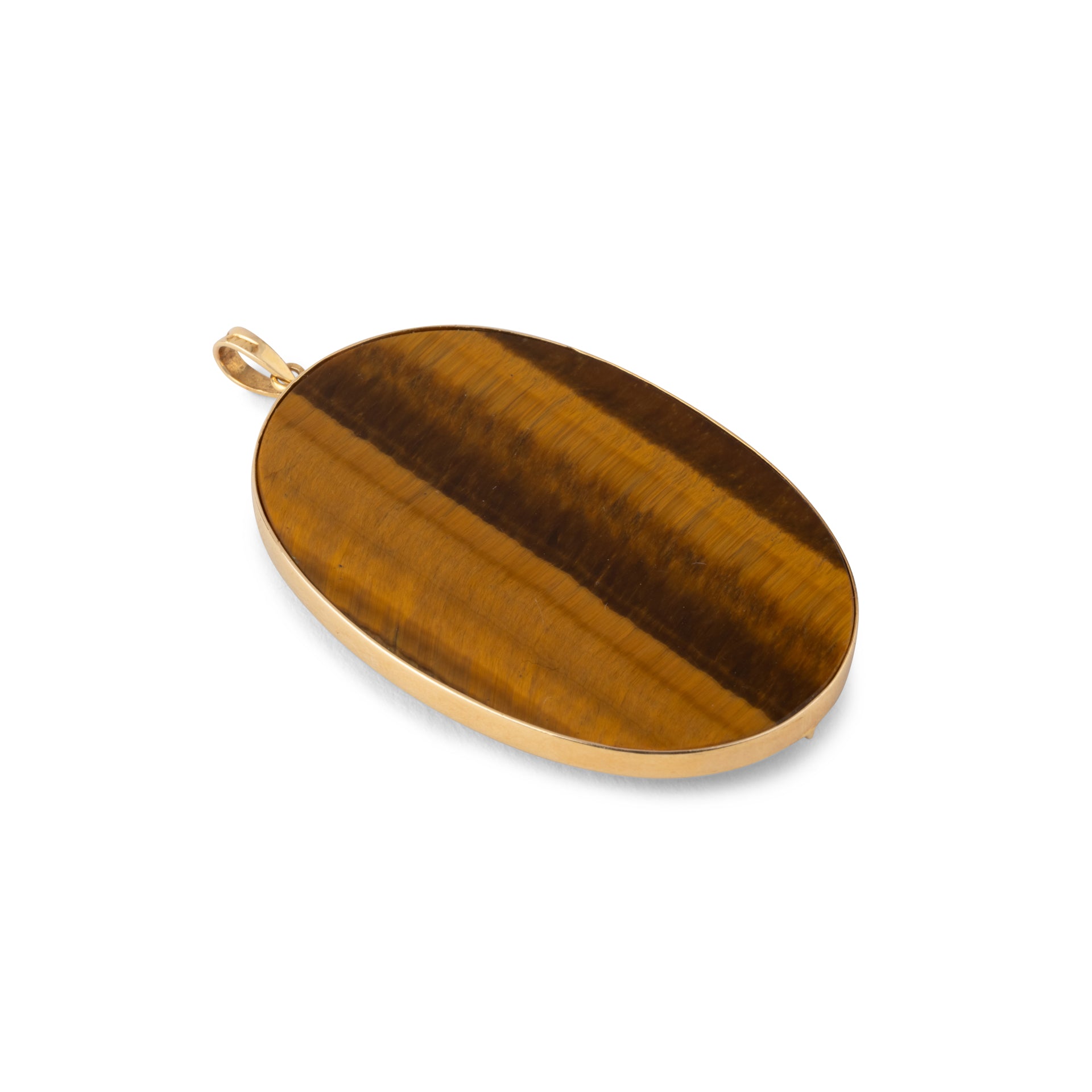 Pendentif en œil-de-tigre orné d’un motif géométrique en or jaune