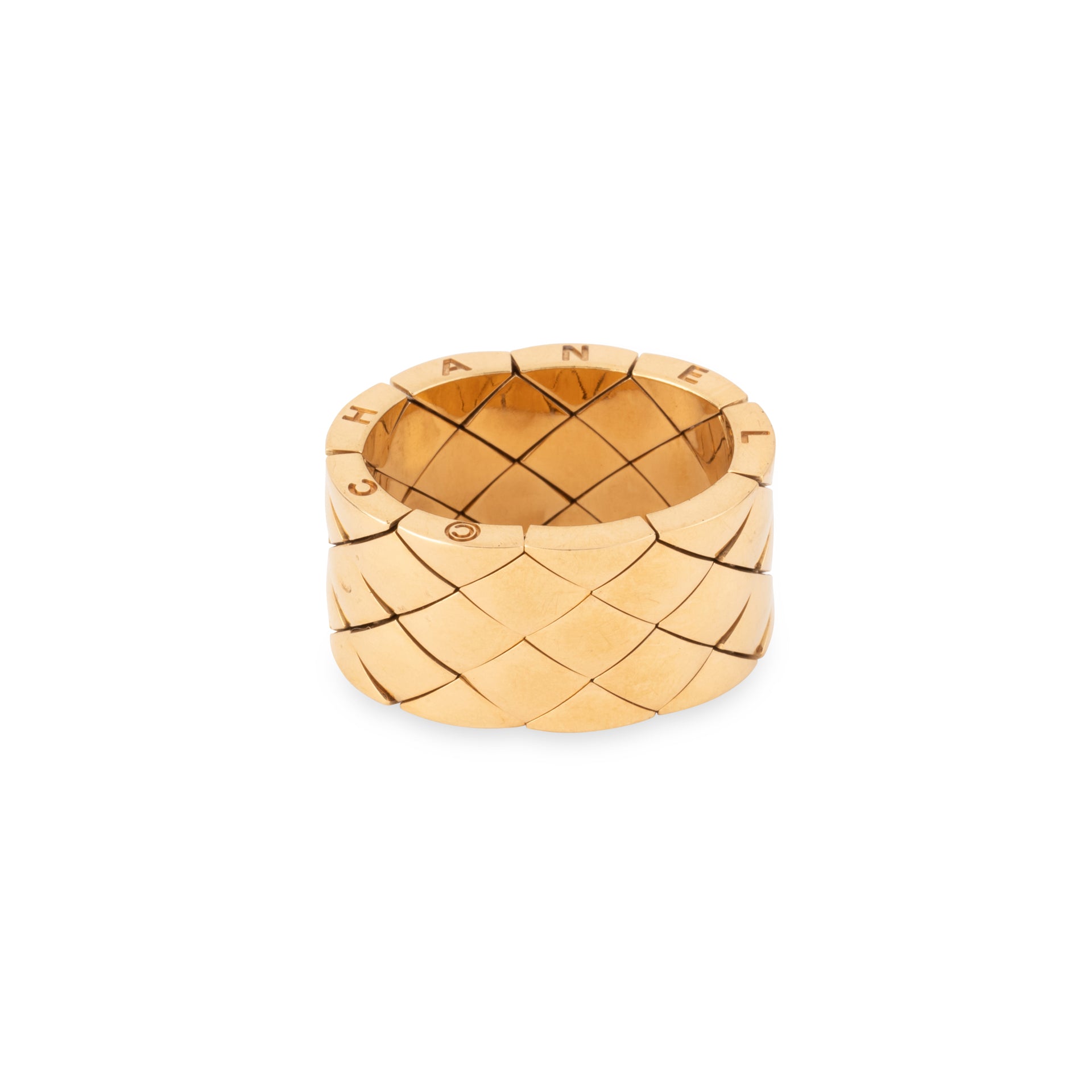 Bague Chanel "Matelassé" en or jaune