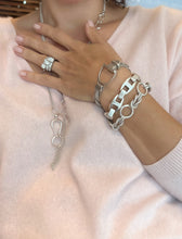 Charger l'image dans la galerie, Bracelet Hermès modèle Etrier en argent
