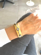 Charger l'image dans la galerie, Bracelet jonc or jaune Napoleon III en perles
