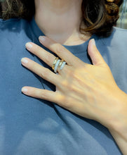 Charger l'image dans la galerie, Bague de la maison Chaumet, collection Tango, en diamant
