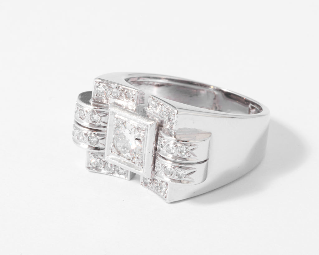 Bague tank en or gris et diamant