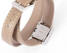 Charger l'image dans la galerie, Montre en or gris et diamant Poiray modèle ma première mini
