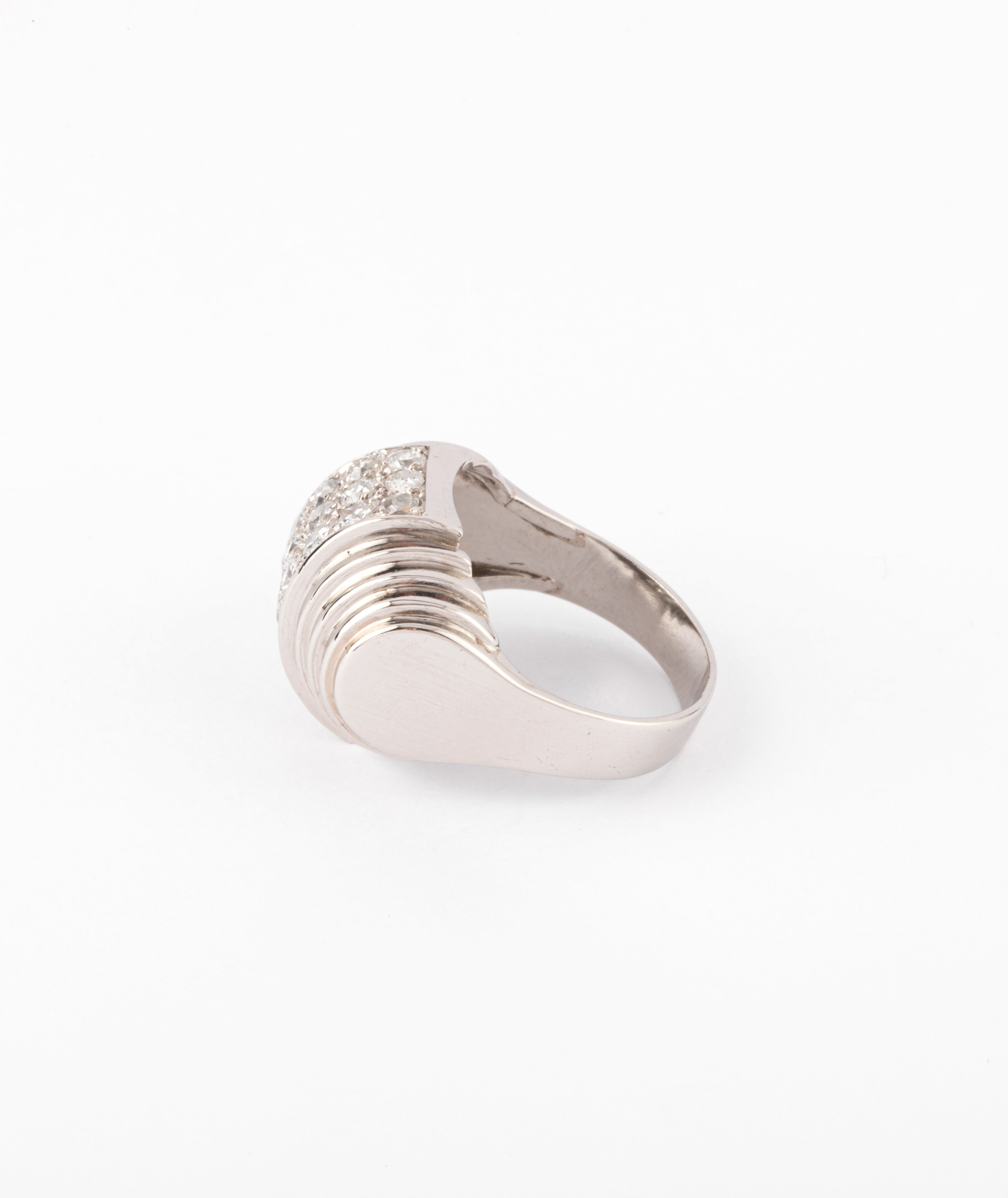 Bague platine et diamant à gradins