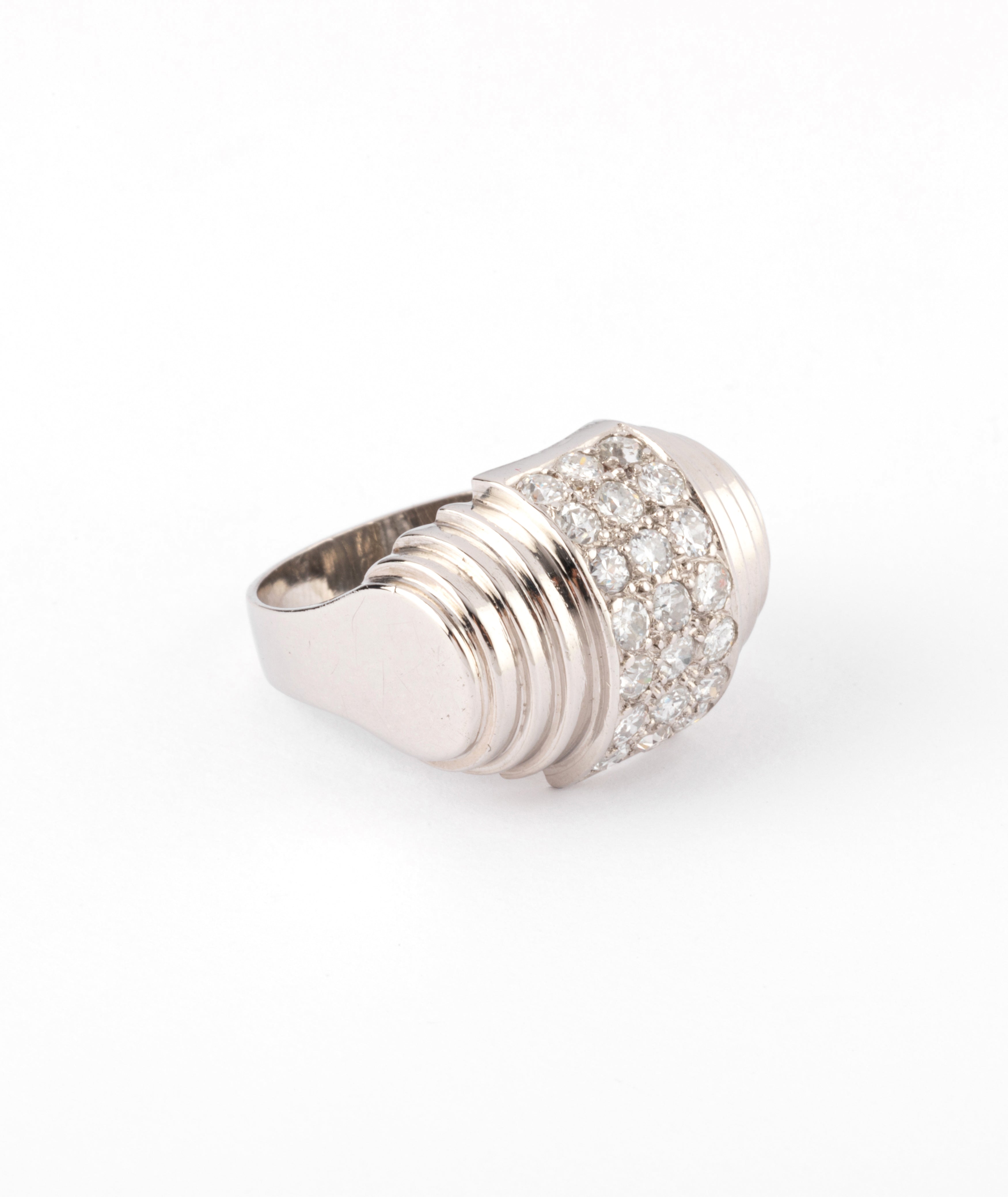 Bague platine et diamant à gradins