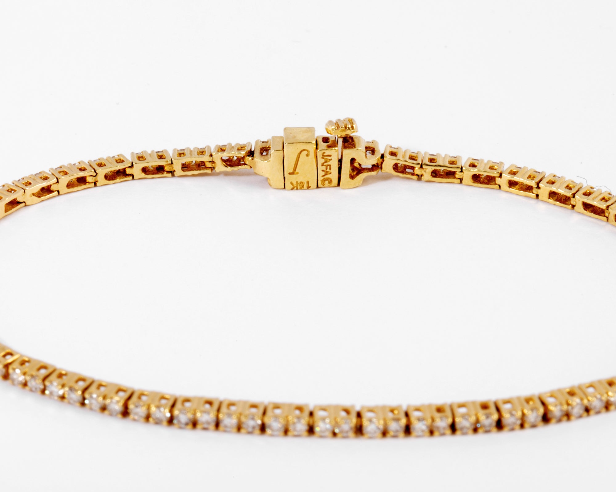 Bracelet riviere en or jaune et diamants
