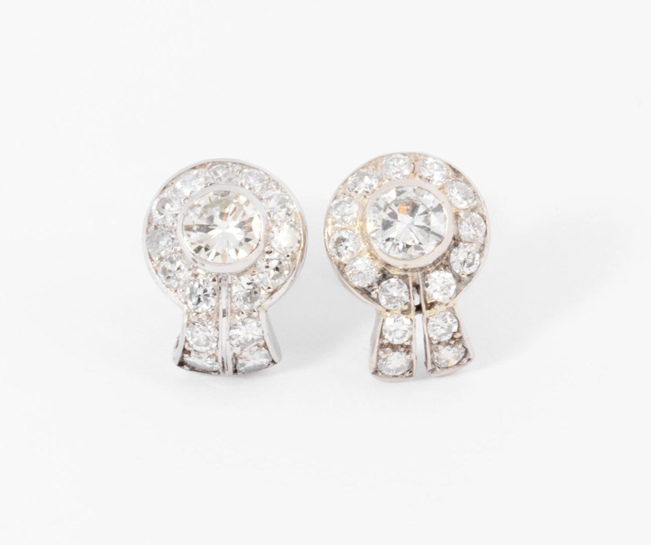Boucles d'oreilles en diamants et platine