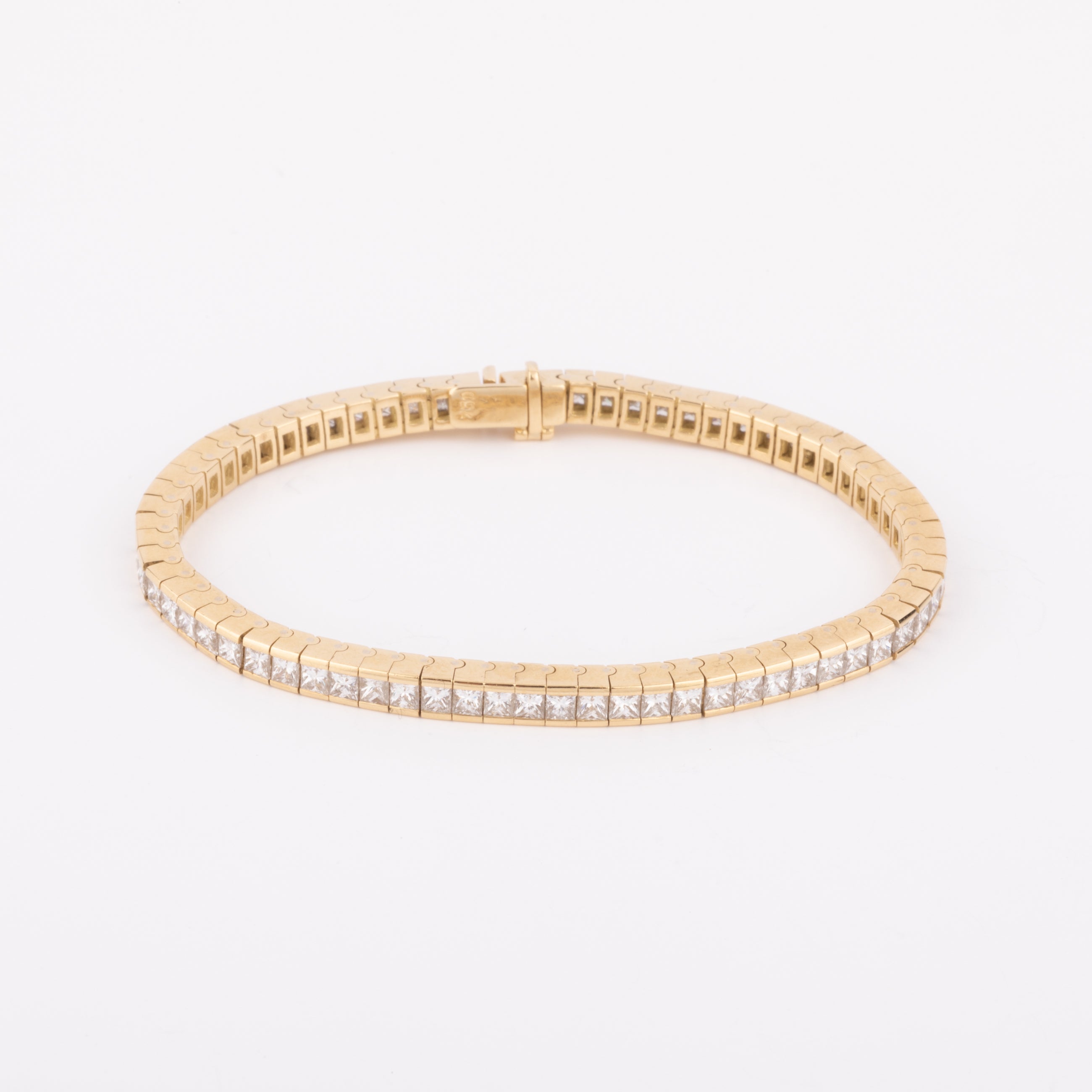 Bracelet riviere diamant taille princesse