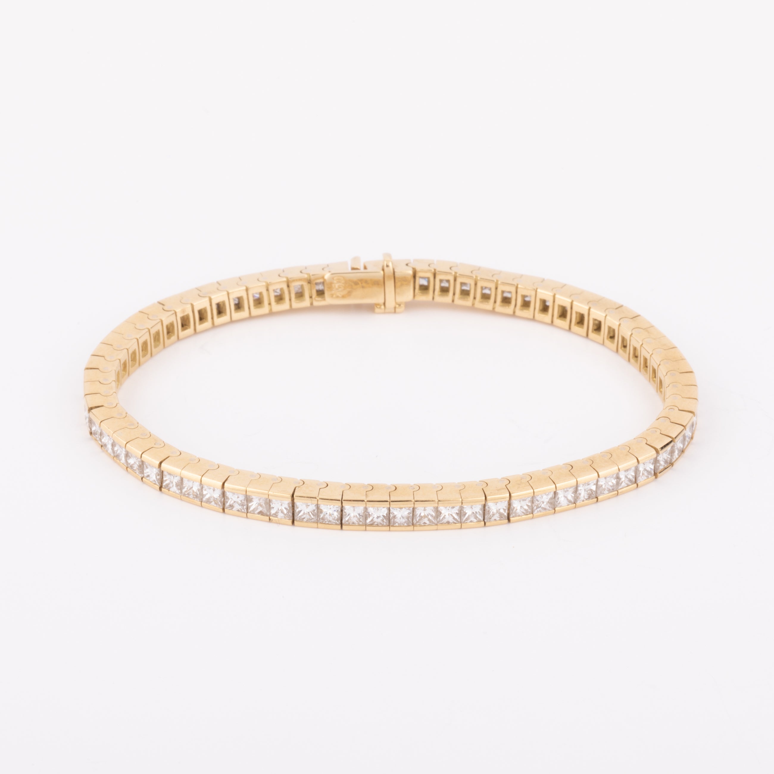 Bracelet riviere diamant taille princesse