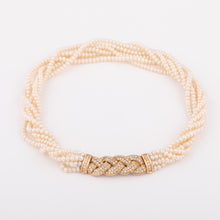 Charger l'image dans la galerie, Collier en perles multirangs et fermoir en diamants
