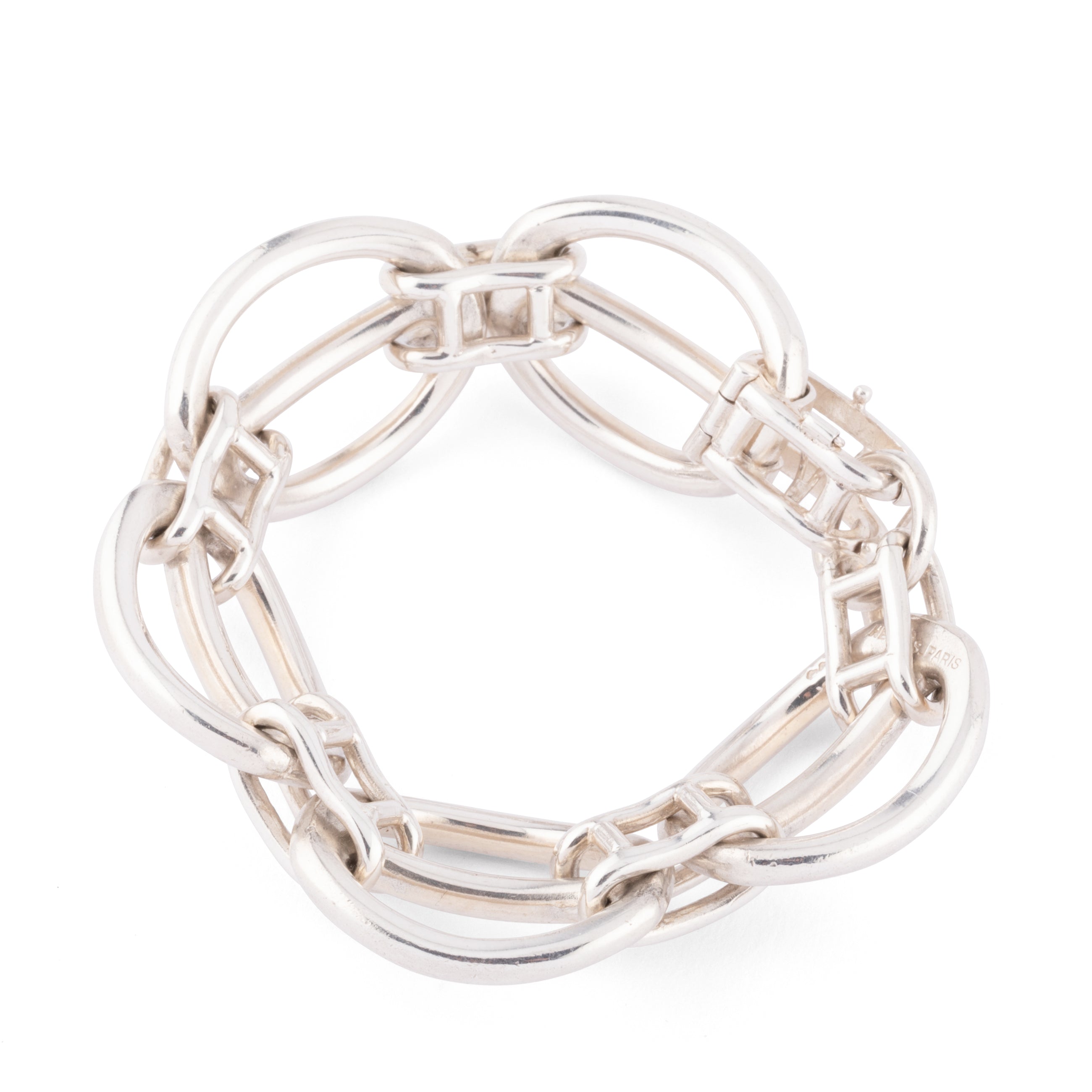 Bracelet en argent de la maison Hermès