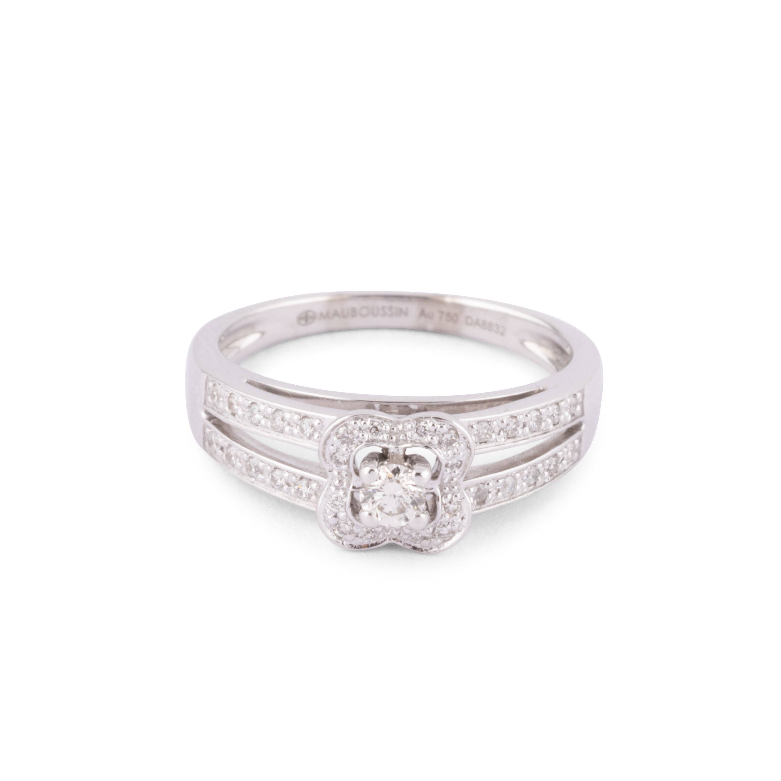 Bague or gris et diamant  de la maison Mauboussin