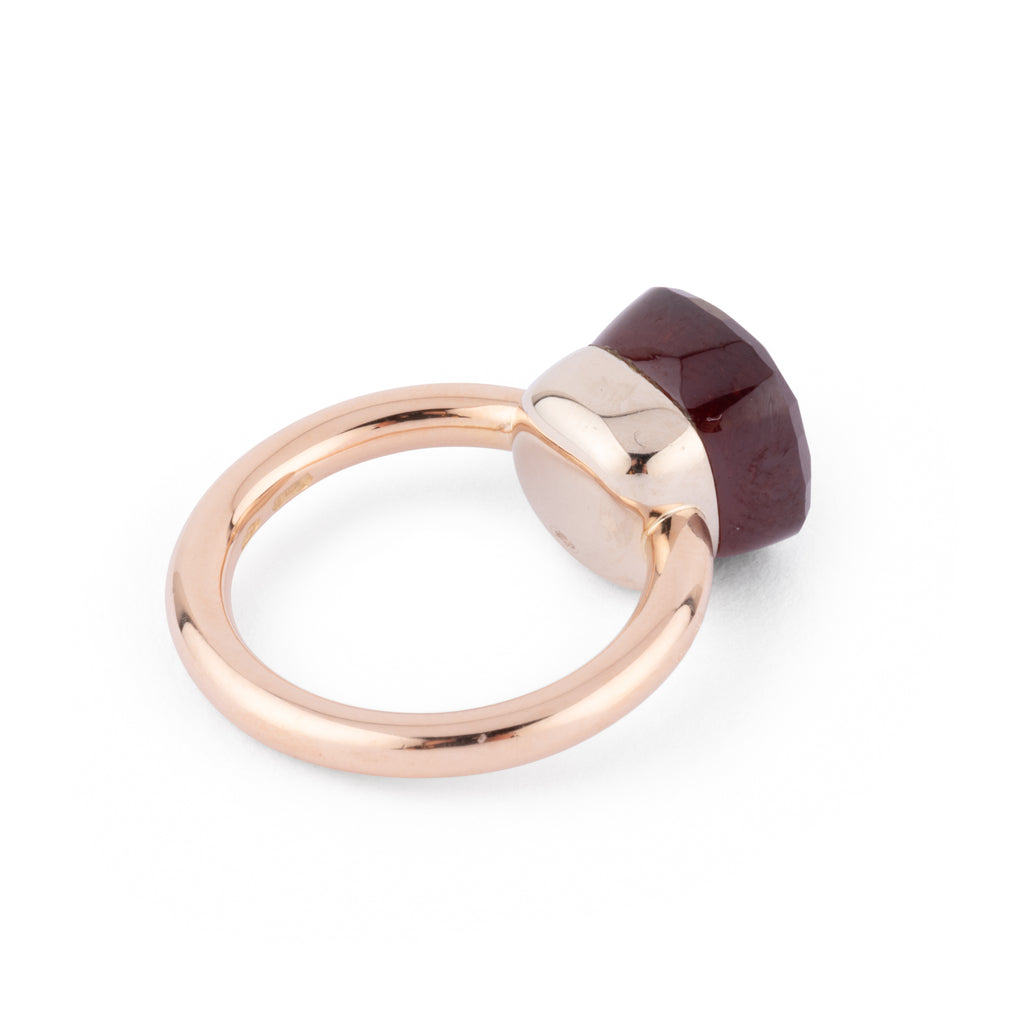 Bague Pomellato modèle Nudo en grenat