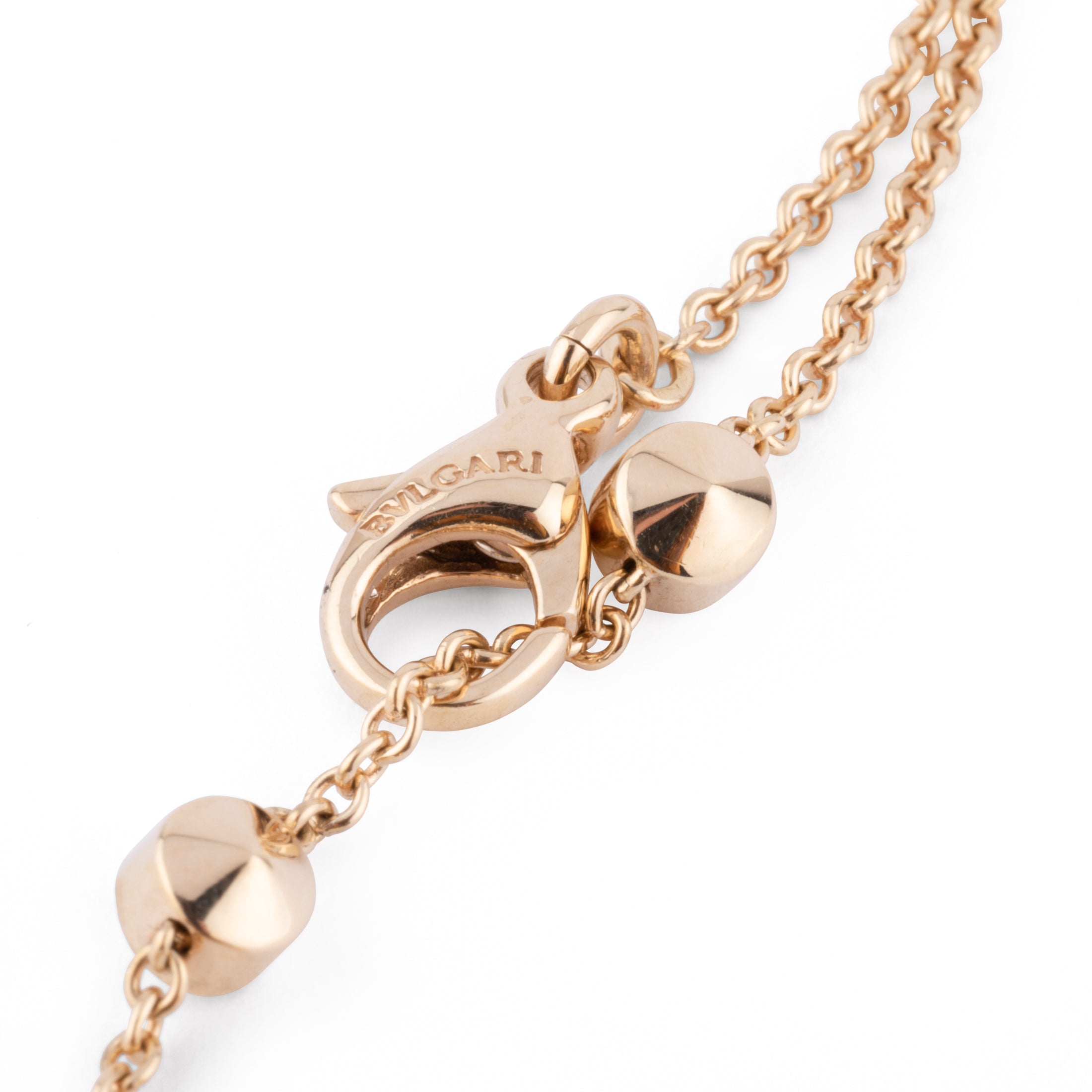 Collier or jaune de la maison Bvlgari modèle Lucia