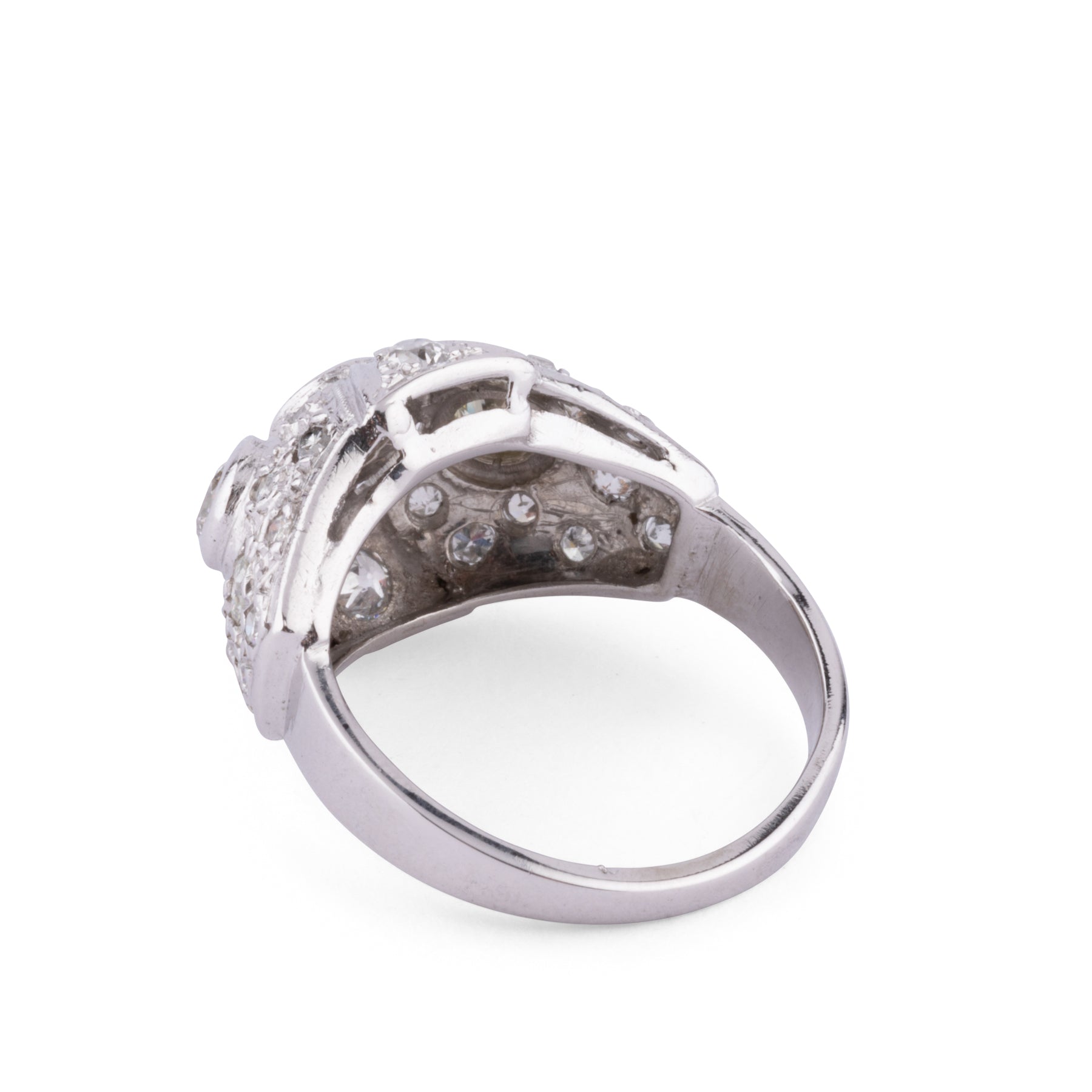 Bague dôme en platine