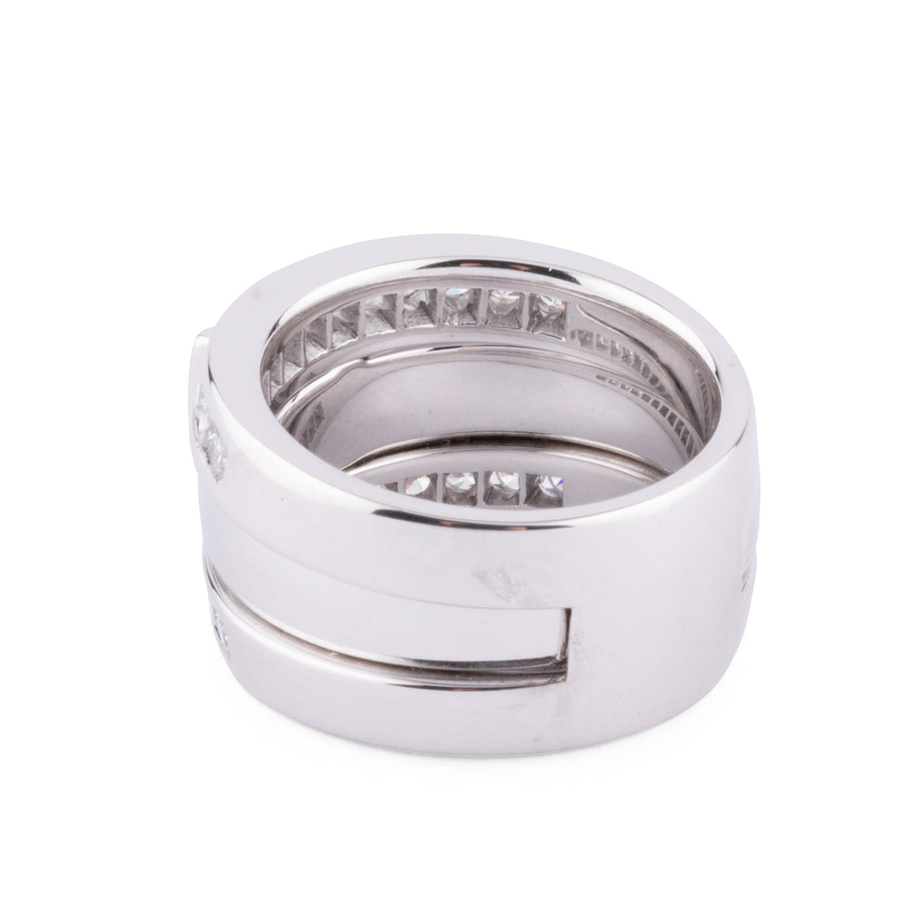 Bague or gris et diamant princesse