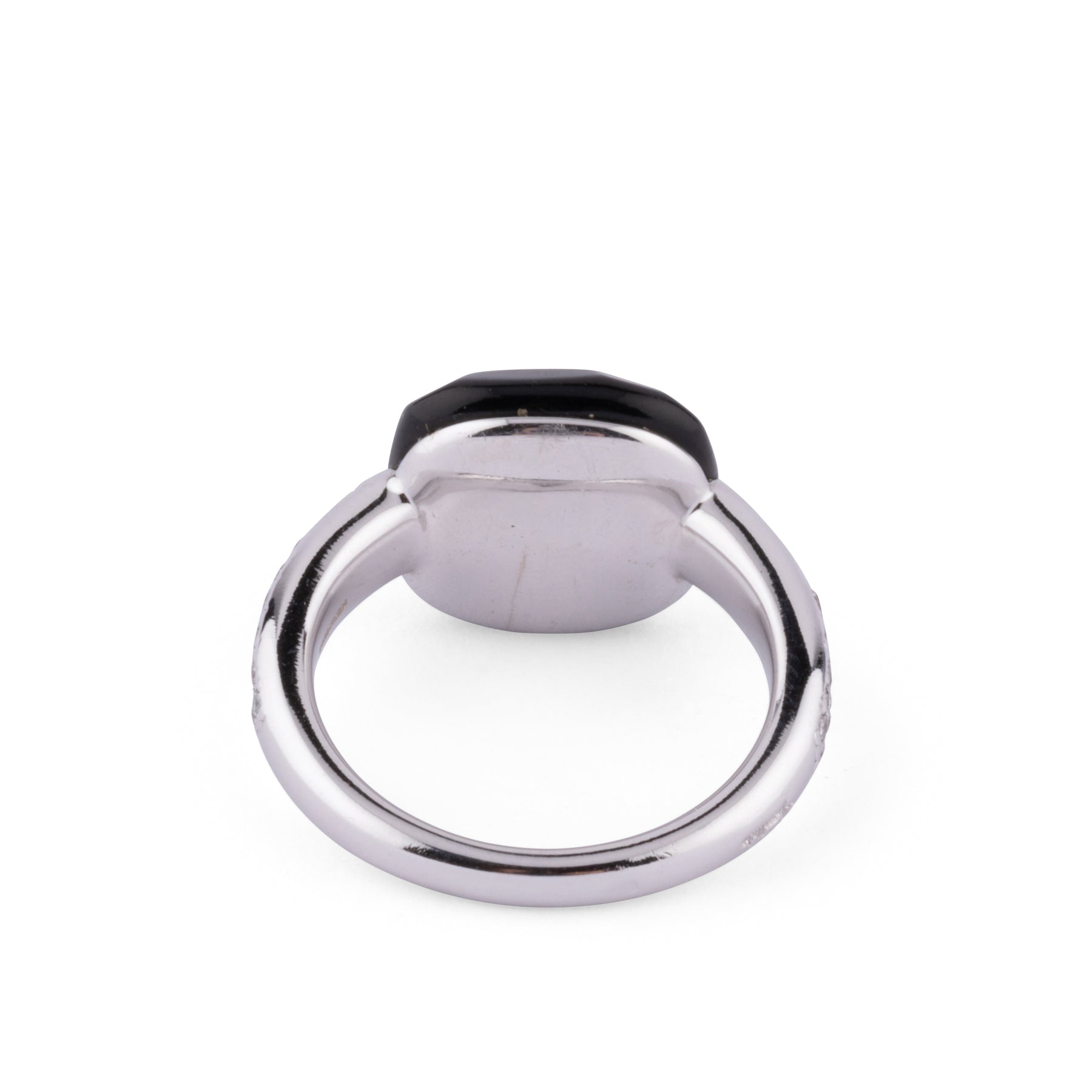 Une bague signée de la Maison Pomellato, collection Capri