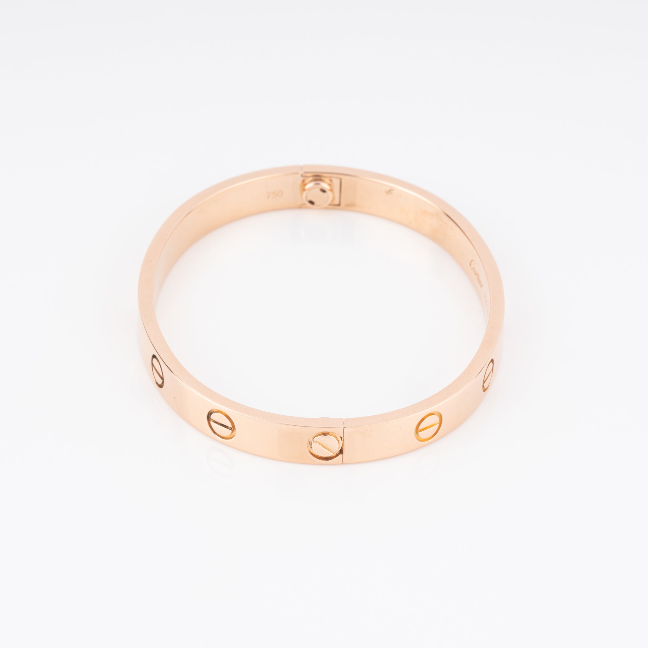 Bracelet or rose de la maison Cartier  collection Love grand modèle