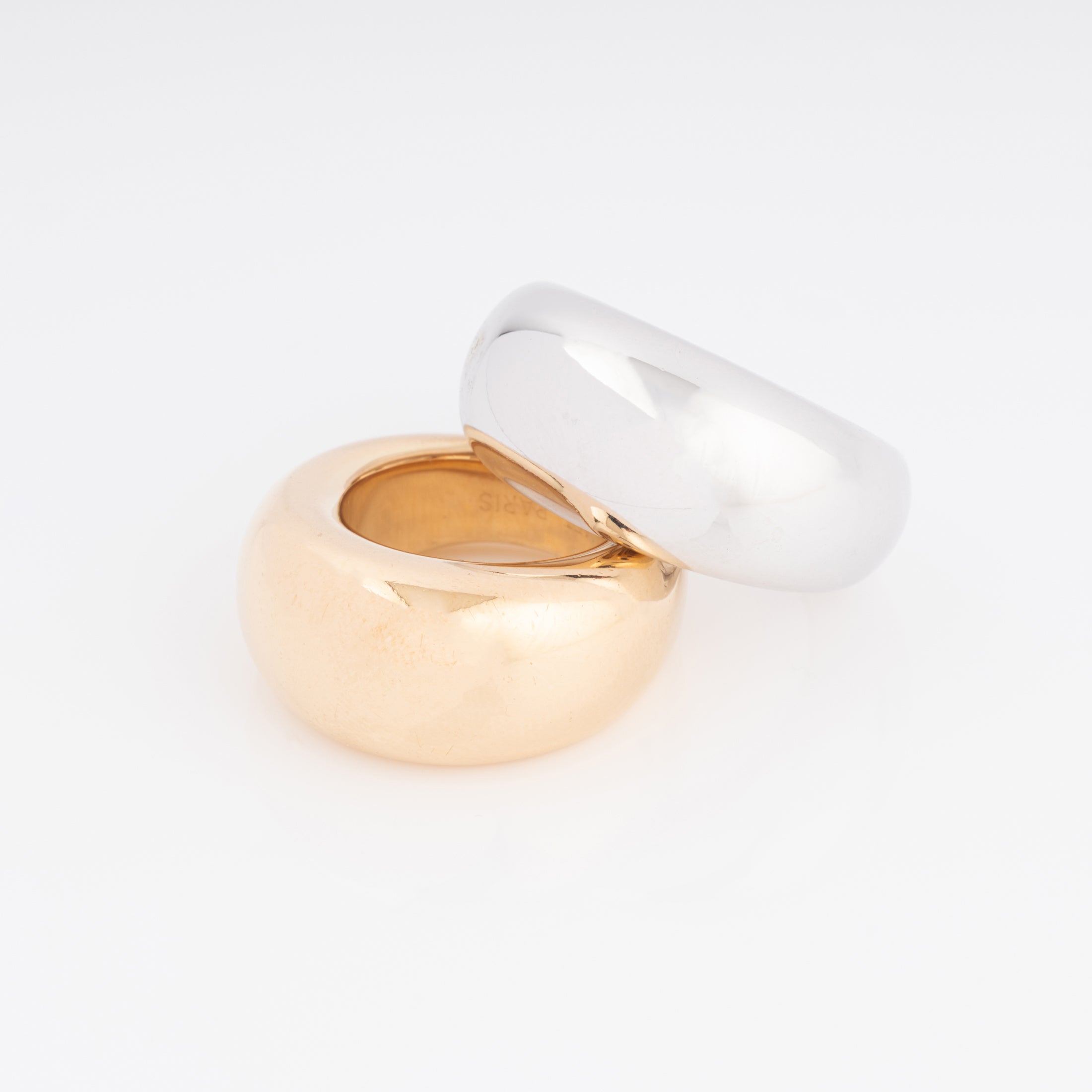 Bague en or jaune  de la maison Chaumet modèle Anneau