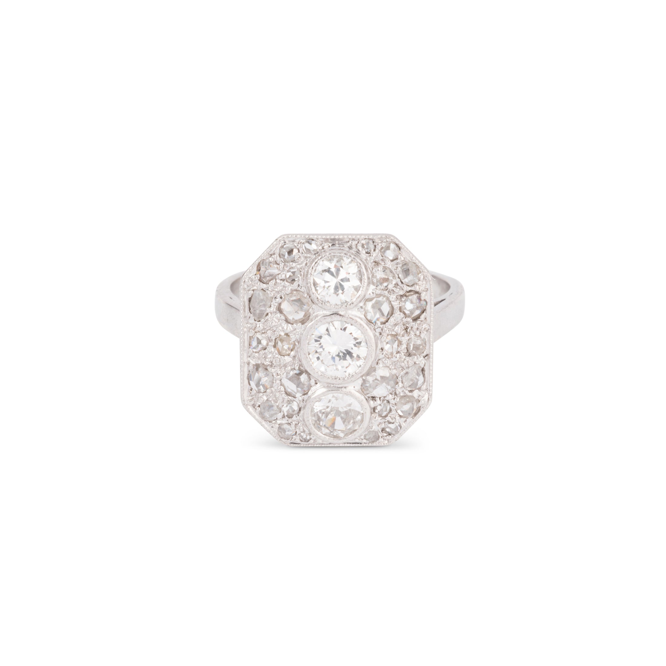 Bague en platine et diamants