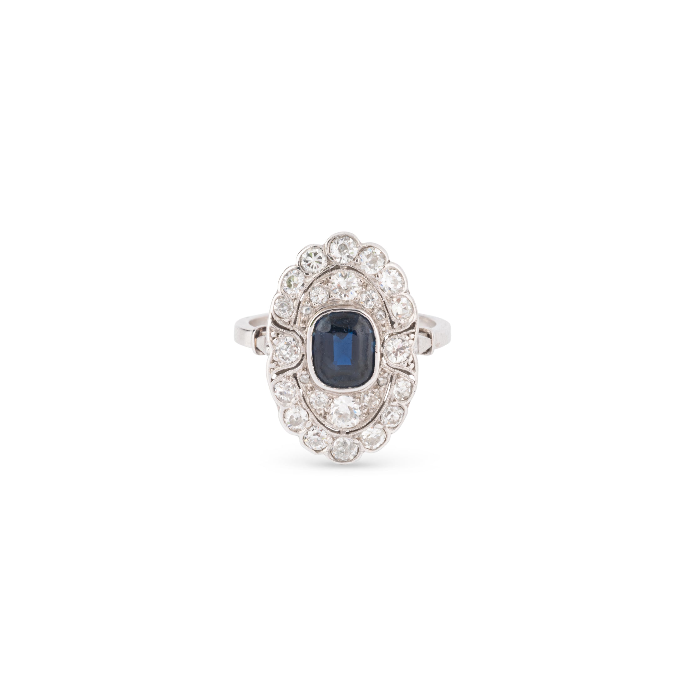 Bague marquise en platine