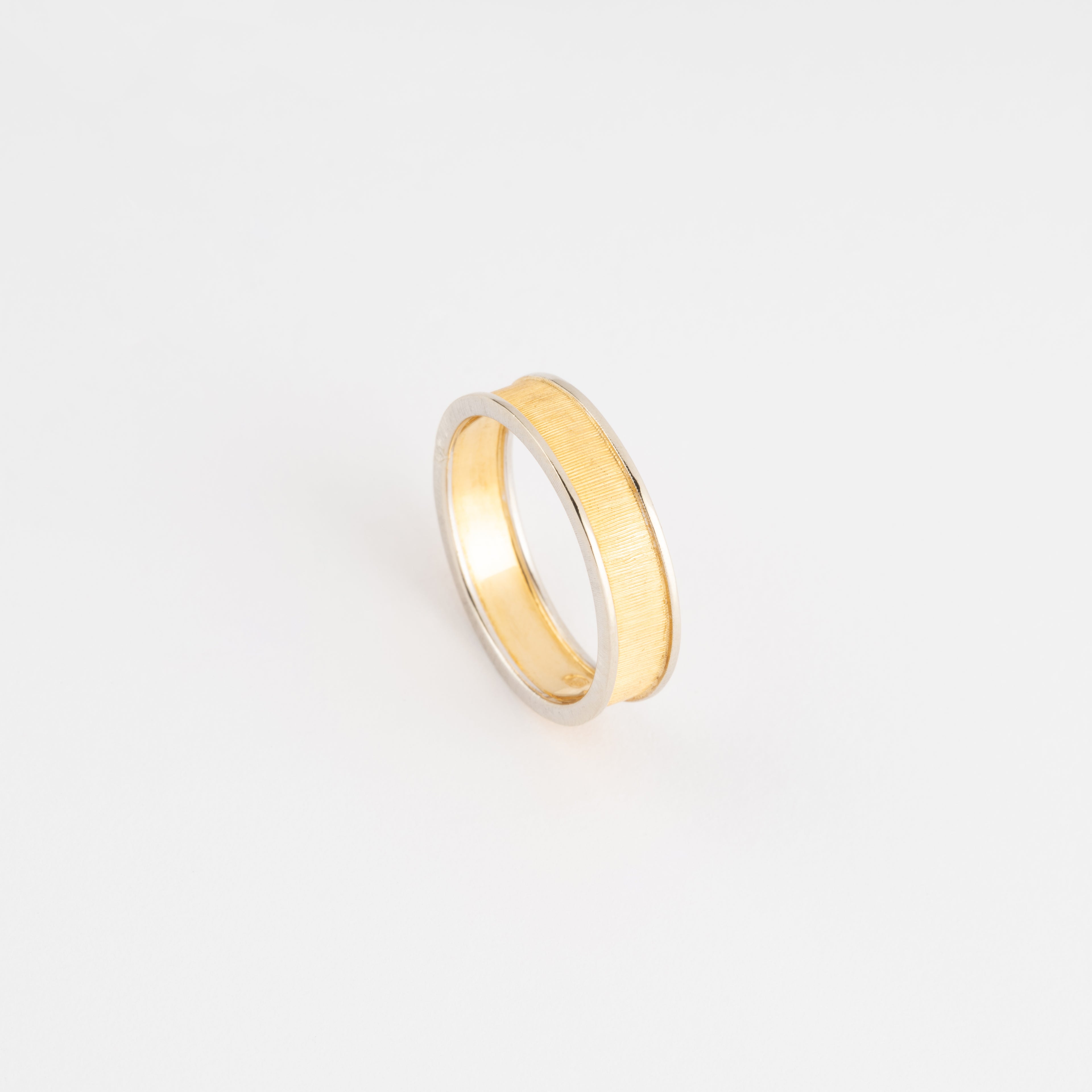 Bague en or ciselé de la Maison Buccellati