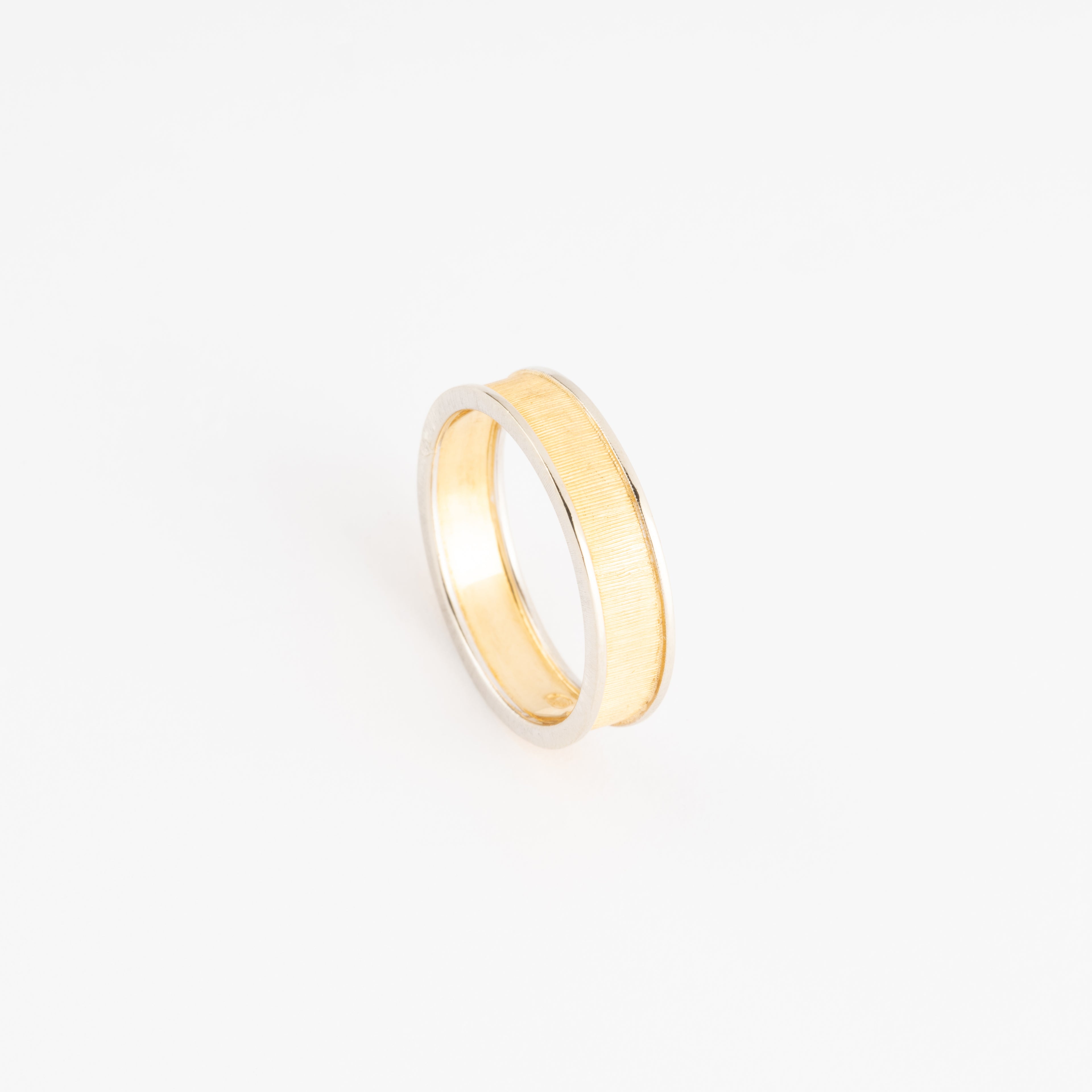 Bague en or ciselé de la Maison Buccellati