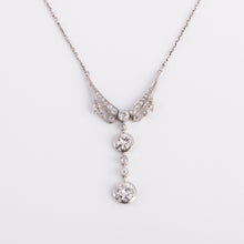 Charger l'image dans la galerie, Pendentif en platine et diamant
