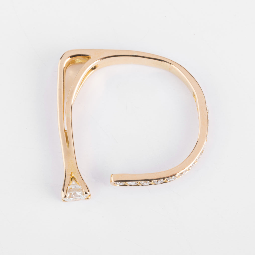 Bague ouverte or jaune et diamant design