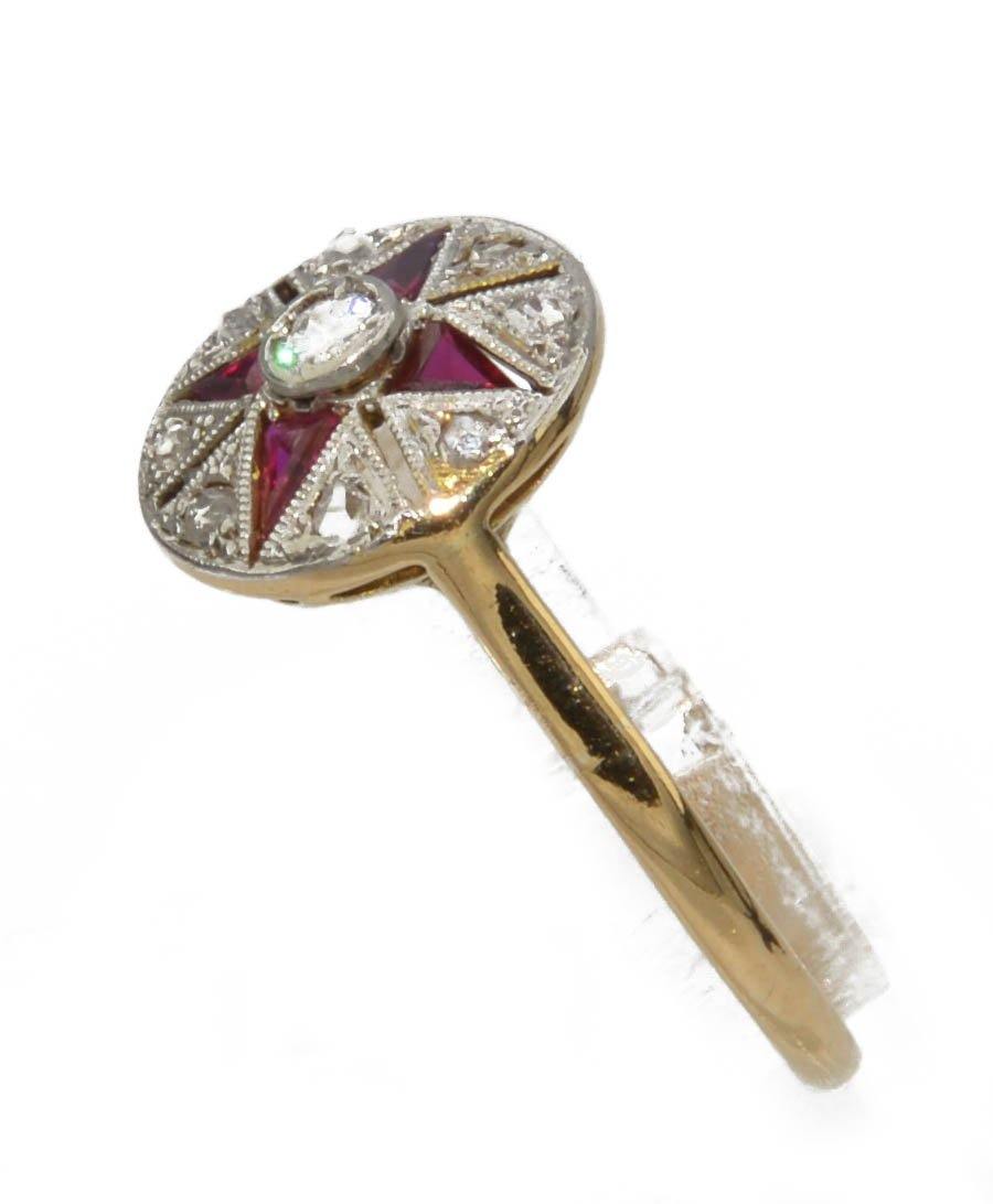 Bague ancienne ronde diamant et pierres rouges - adalgyseboutique