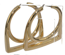 Charger l'image dans la galerie, Paire de créoles Fred Success en or jaune
