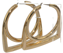 Charger l'image dans la galerie, Paire de créoles Fred Success en or jaune
