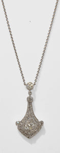 Collier platine et diamant