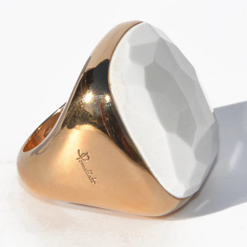 Rose gold ring from Pomellato, Victoria model
