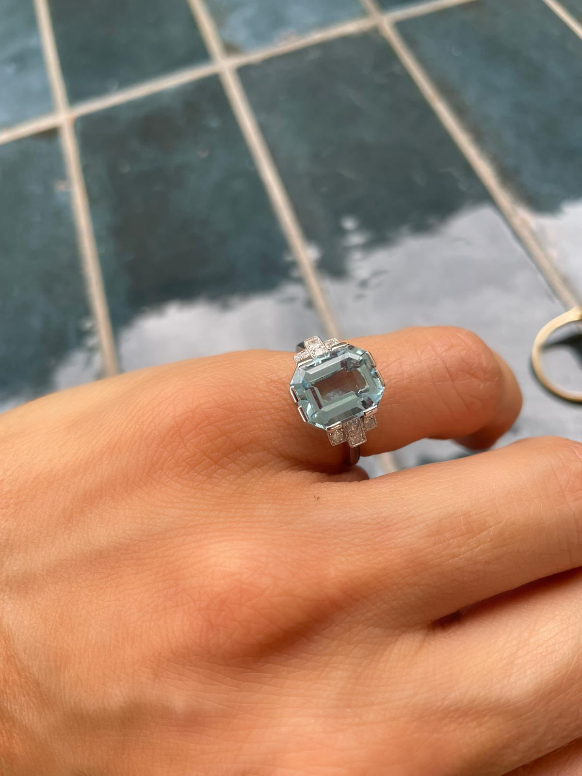 Bague en platine aigue marine