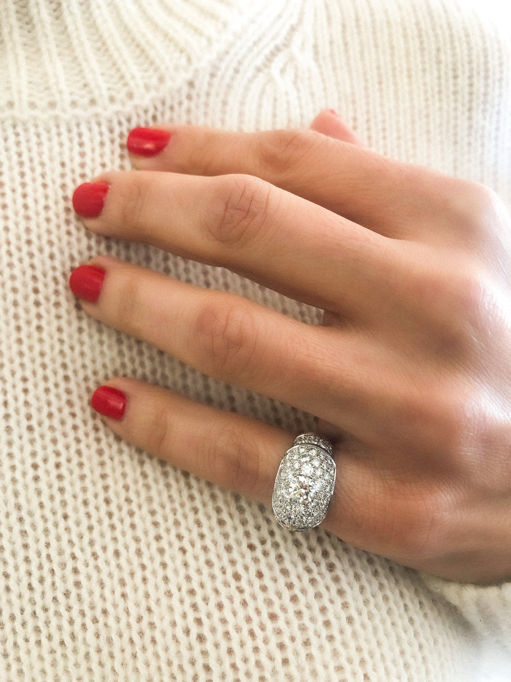 Bague jonc pavée de diamant de diamant