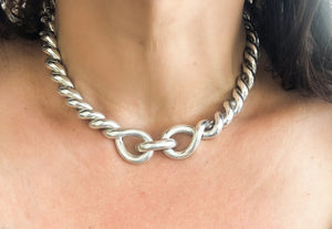 Collier en argent de la maison Hermès collection Torsade