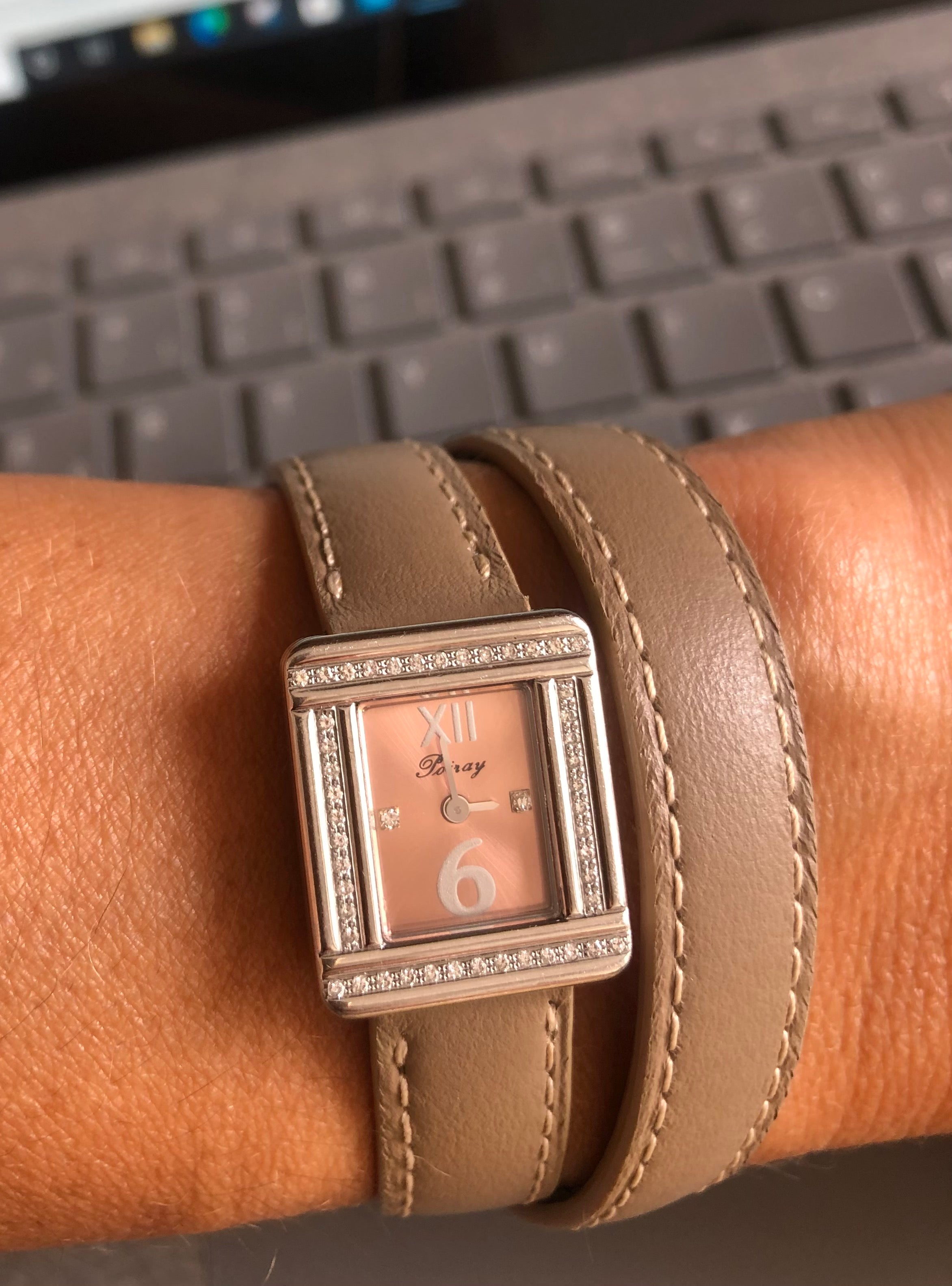 Montre en or gris et diamant Poiray modèle ma première mini